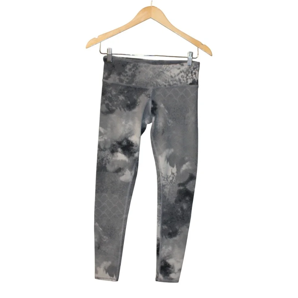 ✨(2)‎ ALO Yoga Leggings Capri & Full Length Size Small
